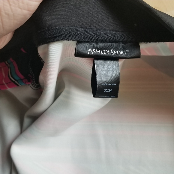 Sz 18/24 2piece Activewear Set - Picture 9 of 14